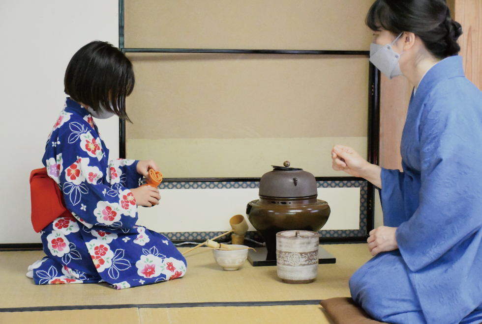 画像　こども茶道教室